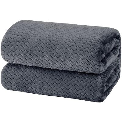 China Gray Wave Pattern Cozy Soft Anti-Static Dark Plush Coral Fleece Blankets for sale