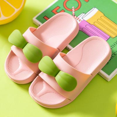 China 2020 new breathable indoor sandals, unisex green grass style sandals kids slippers, kids slippers for sale