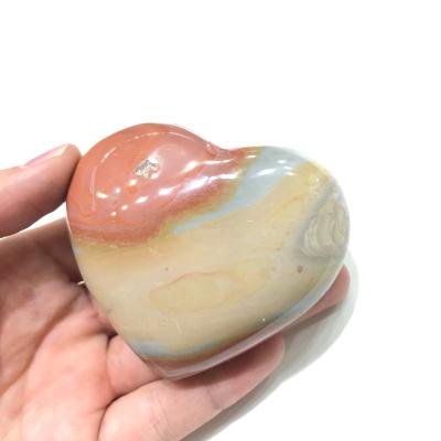 China China Hot Sale Natural Pink Green Blue Eyes Crystal Heart For Sale Full Color Brown for sale