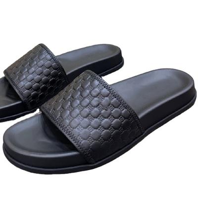 China Factory wholesale cowhide massage slipper men's sandals high quality raw leather male luxury slippers daily life for sale