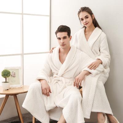 China Winter Flannel Thermal Thick Bathrobe Hotel Spa Bathrobe Luxury Bathrobe Towel Plus Size for sale