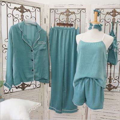 China High Quality Terno QUICK DRY Satin Sleepwear Set Girl Sleepwear Plus Size Women Ladies Soft Sleep Wear for sale