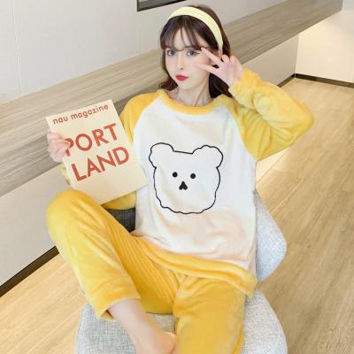 China 2021 wholesale adult QUICK DRY pajamas luxury designer velvet flannel winter cartoon pajamas 2 pieces for sale