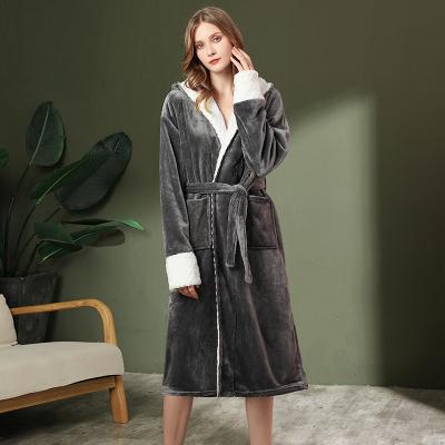 China Wholesale Women Thermal Hooded Bathrobe for sale