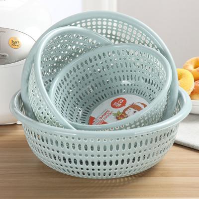 China Sustainable plastic round washing basket, fruit vegetable plastic basket for sale