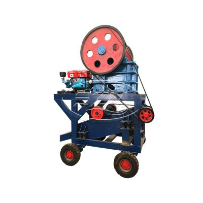 China Stone Crushing Production Line PE 150*250 Mini Mobile Stone Crusher Aggregate Crushing Rock Diesel Engine Jaw Crusher With Vibrating Screen for sale