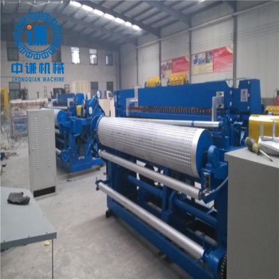 China Hotels Used Welded Rebar Wire Mesh Fence Machine In Roll for sale