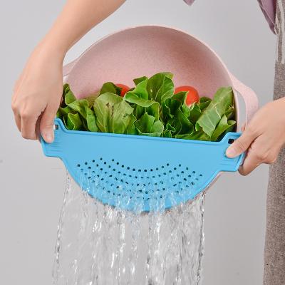 China New Viable Pot Drainer Hand Held Pan Pot Strainer Plastic Pot Side Strainer for sale