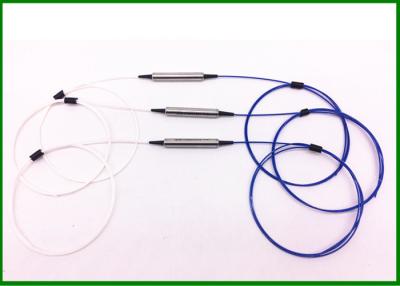 中国 1310nm SMの光学アンプのための鋼鉄管の0.9mmケーブルが付いている単一の繊維光学のアイソレーター 販売のため