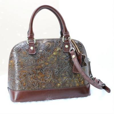 China Vintage 2022 Wholesale Outdoor Designer Bags Women Famous Brands Handbag Supplier Unique Handbags For Women for sale