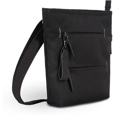 China Waterproof Nylon Cross - Body Purses Shoulder Bag Daily Backpack Essential Messenger Bag for sale