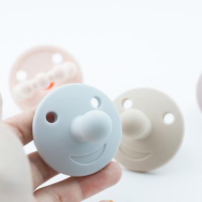 China Suporte do malote de Cat Kitty Shape Silicone Pacifier Case para a criança do bebê que sai os dentes chupetas à venda