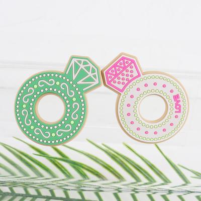 China Desenhos animados Diamond Silicone Baby Teether, anéis saindo os dentes do silicone não tóxico à venda