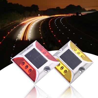 China Best Pavement Safety Driveway LED Light Beacon Flashing Solar Aluminum Plot Light Flashing Aluminum Road Studs Price for sale