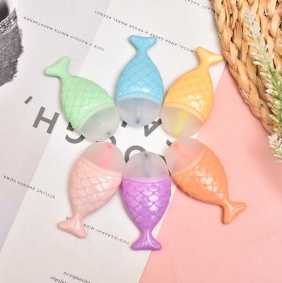 China Lovely Creative Eco-friendly Magic 6 Color Fish Shape Stationary Gifts For Kids Fluorescent For Remark Highlighter Bar Pen Set Marker for sale