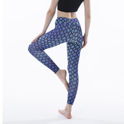 China New Antibacterial Yoga Wear 3D Printing Effect Fitness Pants Yoga Pants Outer Wear Gaiters Stain Women for sale