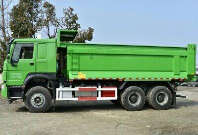 Chine Camion à benne basculante intelligent urbain d'axe de quadruple de résidu, camion à benne basculante de 12 rouleurs 88Km/H à vendre