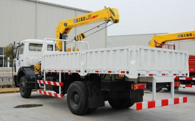 Chine Le CE mini camion de 5 T a monté la grue montée par tracteur de la grue de boom/12.6m à vendre