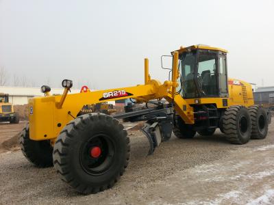 China De Machines van de de Wegenbouwnivelleermachine van XCMG GR215 met de Motor van Cummins 6CTA8.3-C215 Te koop