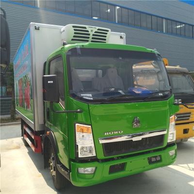 China Howo-Licht kühlte Fracht-LKW 3 Laufwerksart der Tonnen-Kapazitäts-4X2 zu verkaufen