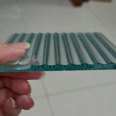 China Moru Modern Clear 10mm Toughened Wide Ribbed Glass Reeded Patterned Glass For Architecture Te koop