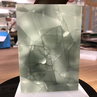 中国 High Transmittance/Never Fade Stone Novel Design Tinted Krystal Jade Glass Glass for Countertops/Table Tops and Home Decor 販売のため