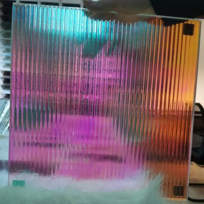 China Decorative Glass Laminated Reed Art Iridescent Coated Sheet Dichroic Glass For Building Decoration Te koop