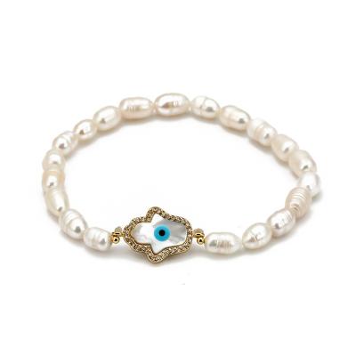 China New Fashion Female Devil's Eye Hamsa Bracelet Bead Blue Eye Bracelet Hand Jewelry Wholesale Freshwater Pearl Bracelet for sale