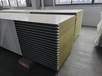 China Anti Corrosion PU Sandwich Wall Panel 50/75/100/150/200mm Thickness Various Options zu verkaufen