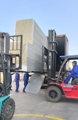 China 50 mm painel de parede de sanduíche anti-corrosão isolado por calor para sala fria à venda