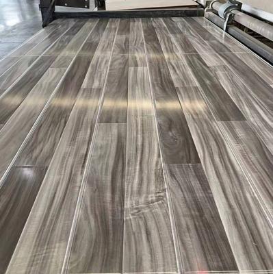 China Moisture Resistance 3 Strips Hot Sale 7mm Wholesale Price 2 Laminate Flooring Strips Grade Waterproof Laminate Flooring for sale