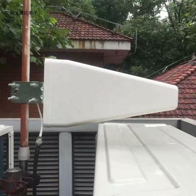 China Hot selling yagi LPDS antenna gsm lte antenna 4G outdoor antenna/wifi LTE 698-2700MHz 4g for sale