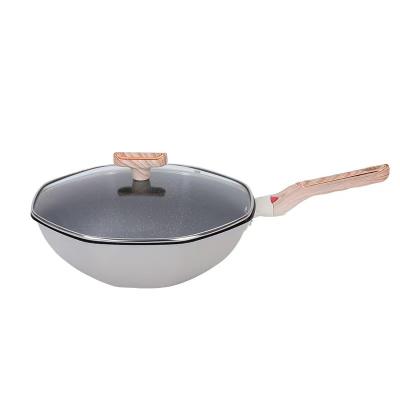 China Stocked 2020 Hot Sale Chinese Wooden Handle Cast Iron Cooking Wok Pan for sale