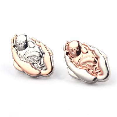 China Alloy Voguish Unique Newborn Brooch Baby Boutique Brooches Design Baby Birth Gift Memorial Jewelry for sale