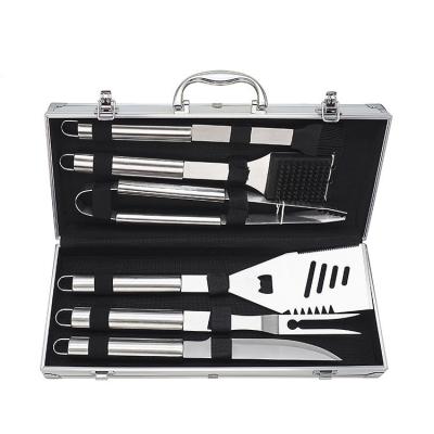 China Easily Assembled 7 Pieces Durable Aluminum Tool Kit Mini Portable Stainless Steel BBQ Grill Accessories BBQ Crate for sale