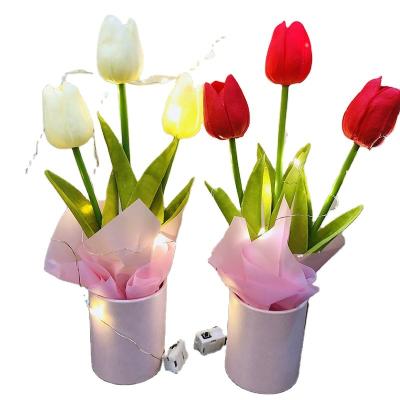 China Fashional Artificial Flowers Main Wholesale Simulation 3 Mini Tulips Artificial Silk Flowers Gift for Teachers Day for sale