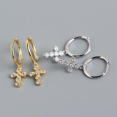 China CLASSIC Mini Cross Ear Buckles Diamond Lightweight Luxury Earrings Jewelry Stud Earrings Silver Women for sale