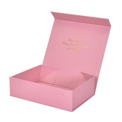 China 2020 Customs Biodegradable Magnetic Flat Paper Gift Garment Clothing Packaging Luxury Foldable Box for sale