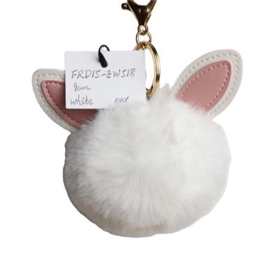 China Cute Hot Selling New Design Faux Fur Bedroom Key Chain Ball Key Chain Pompom for sale