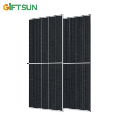 China Half Mono Solar Power Cells PERC Solar Panel 640w 650w 660w 670w 210mm Mono Solar Power Cell Module High Efficiency PV Renewable Energy Solar Panel for sale