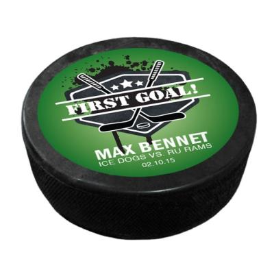 China Durable Custom Green Cookie Hockey Pucks Ice Hockey Puck With Logo Hockey Pucks Ice for sale