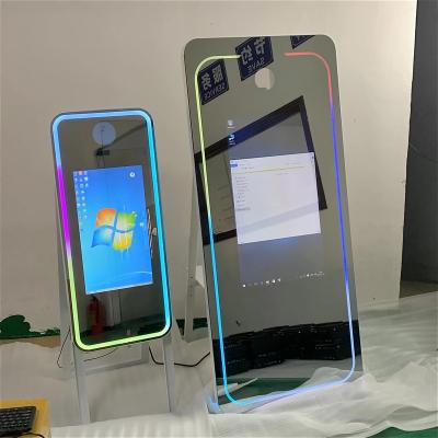 China 70 Inch Mirror Touch Screen Interactive Selfie Photobooth Machine For Party or Wedding for sale