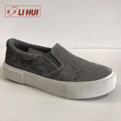 China Cotton Fabric/Canvas/Rubber Types Most Comfortable Fashion Canvas No Lace Denim Women Shoes for sale