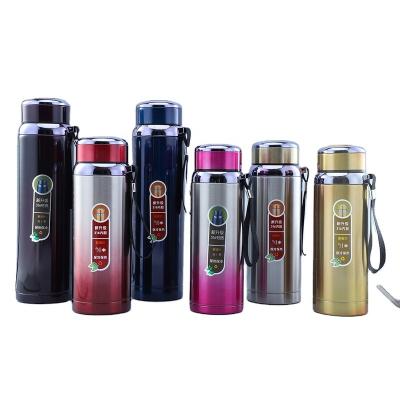 China CHUFENG 600-1500ml 316 Stainless Steel PORTABLE Vacuum Portable Travel Thermos Flask With Hand Rope for sale