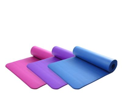 China Durable Non Slip Durable Foldable Yoga Mat Fitness Strength Training Tpe Yoga Mat Eco Friendly for sale