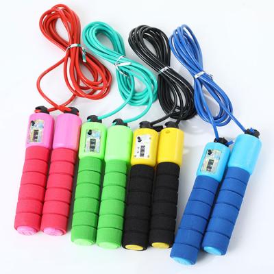 China Durable Non Slip Sponge To Handle PVC Adjustable Electronic Jump Rope With Counter for sale