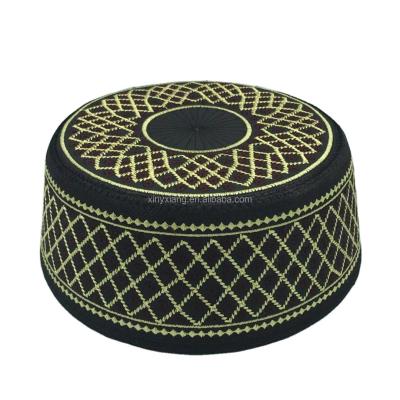 China Factory Wholesale Muslim Kufi Hat Islam Prayer Headware Men Skull Cap Ramadan Eid Gift, Macrame Kufi Hats - Mesh Muslim Hats for sale