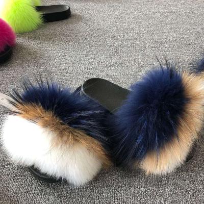 China Fashion Trend New Style Fluffy Fox Fur Slides Women Real Fur Slippers for sale