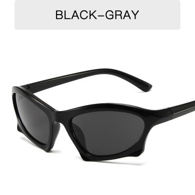 China Light Weight New Arrival Punk Trendy Cycling Sports Sunglasses Men Women Street Shot Eyewear for sale