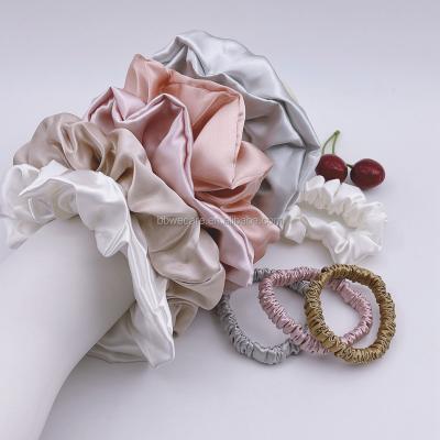 China Women's Natural Skinny Hair Decoration Silk Fabric Hair Ties Black Mulberry Silk Scrunchy Scrunchies 100% Silk Hair Ties Hair Scrunchies for Girls and Women for sale